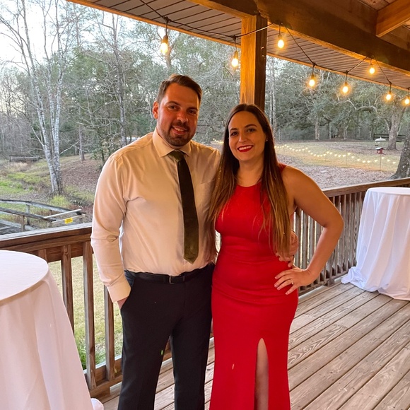 Meet your Posher, Kaitlin - Picture 2 of 2